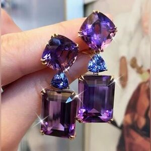 Faceted Prong Set Dangle Earrings Gorgeous Modern New